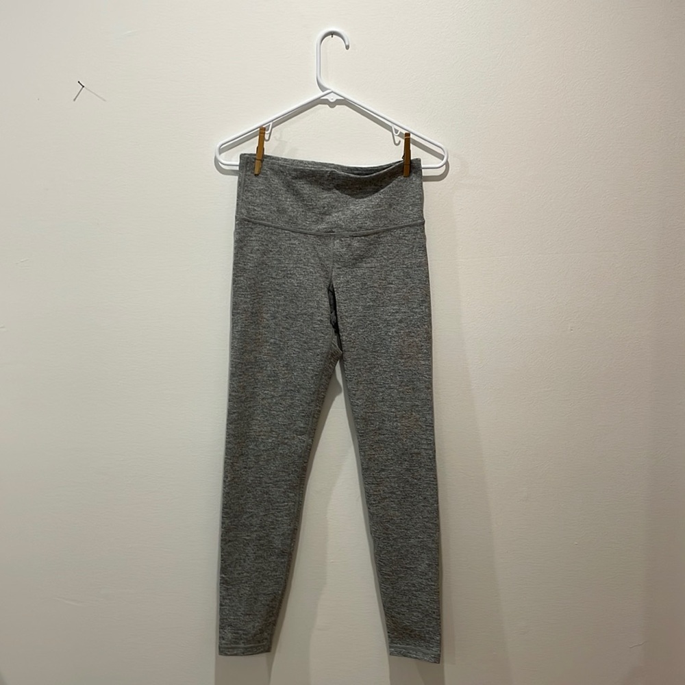 Grey Heathered Old Navy Workout Leggings size S